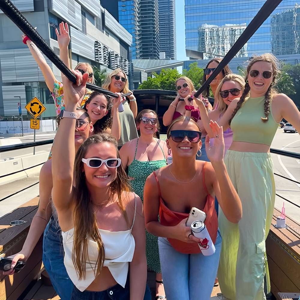 Party bus in Miami neighborhoods