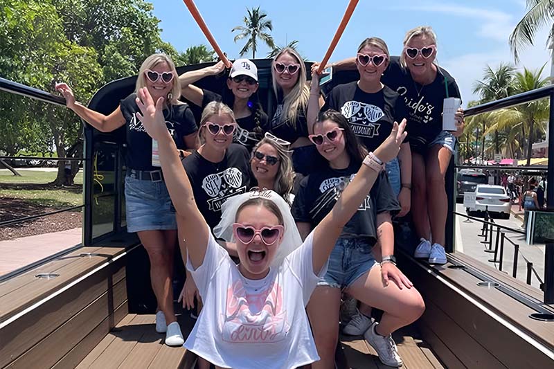 Open-Air Party Bus thumbnail 3